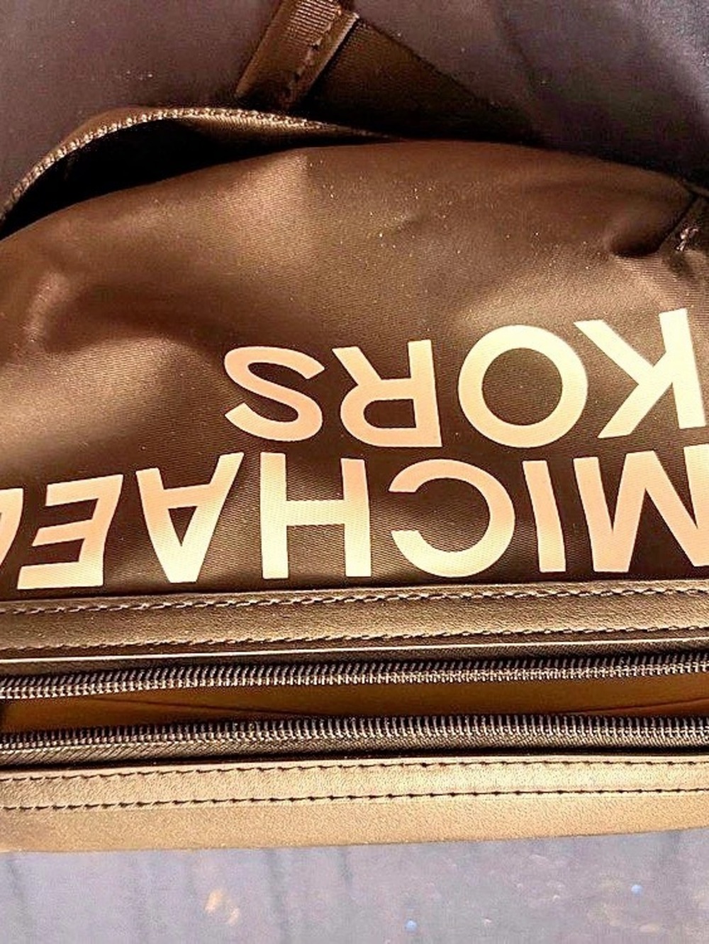 Michael Kors Cosmetic Travel Bag in Black